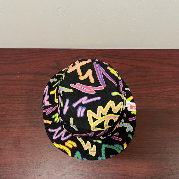 Adidas, Reversible Bucket Hat, Love Unites, GA1232, Multicolor - Picture 10 of 15